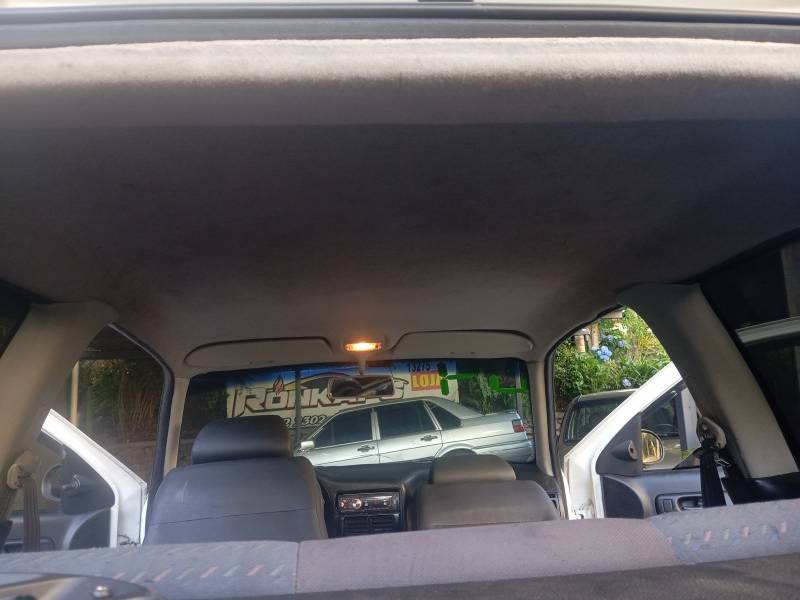 VOLKSWAGEN - GOL - 2004/2004 - Branca - R$ 11.900,00