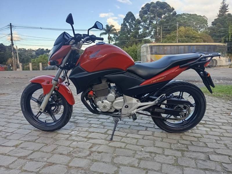 HONDA - CB 300R - 2012/2012 - Vermelha - Sob Consulta