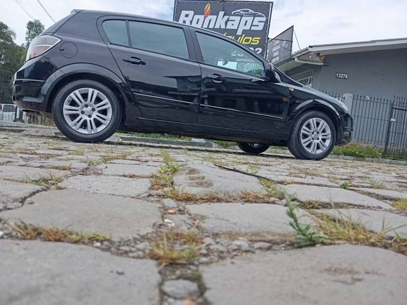 CHEVROLET - VECTRA - 2008/2008 - Preta - R$ 37.900,00