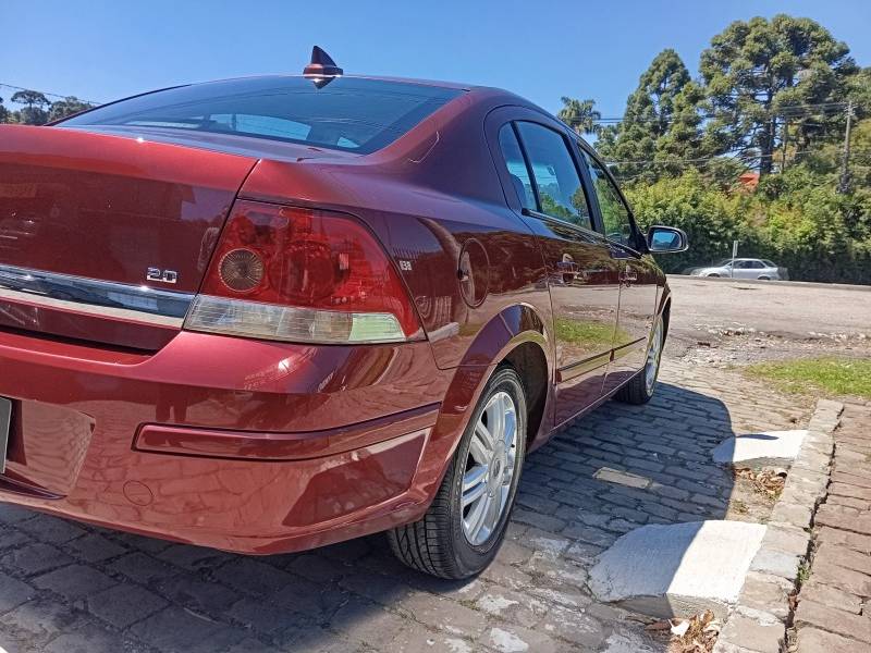 CHEVROLET - VECTRA - 2011/2011 - Vermelha - R$ 44.900,00