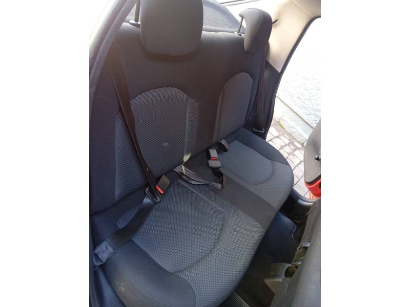 PEUGEOT - 207 - 2014/2014 - Vermelha - R$ 28.900,00