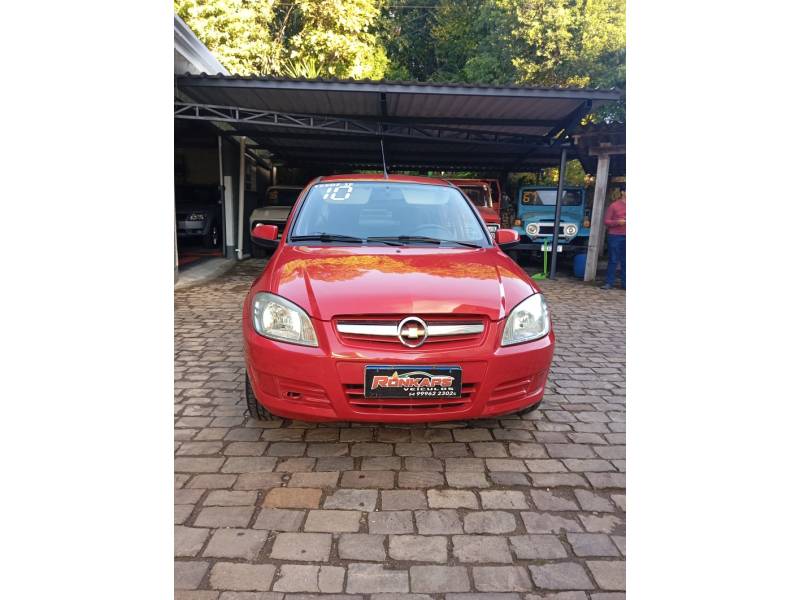 CHEVROLET - PRISMA - 2010/2010 - Vermelha - R$ 29.900,00