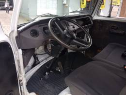 VOLKSWAGEN - KOMBI - 2000/2000 - Branca - R$ 29.900,00