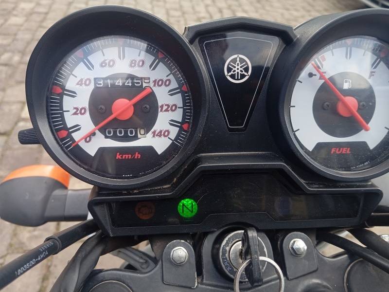 YAMAHA - YBR - 2016/2016 - Branca - R$ 11.900,00