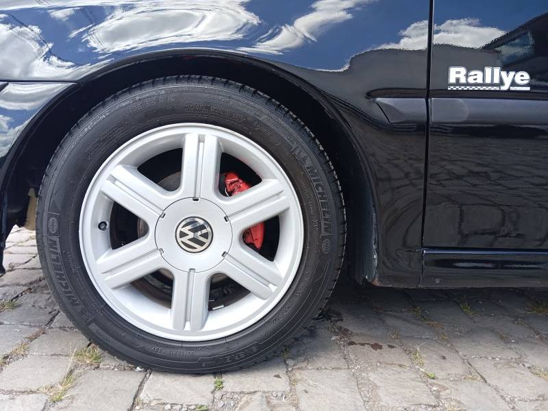 VOLKSWAGEN - GOL - 2005/2005 - Preta - R$ 32.900,00