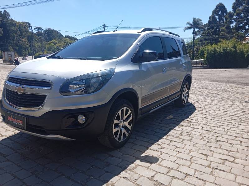 CHEVROLET - SPIN - 2016/2016 - Prata - R$ 59.900,00