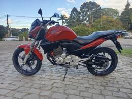 HONDA - CB 300R - 2012/2012 - Vermelha - Sob Consulta
