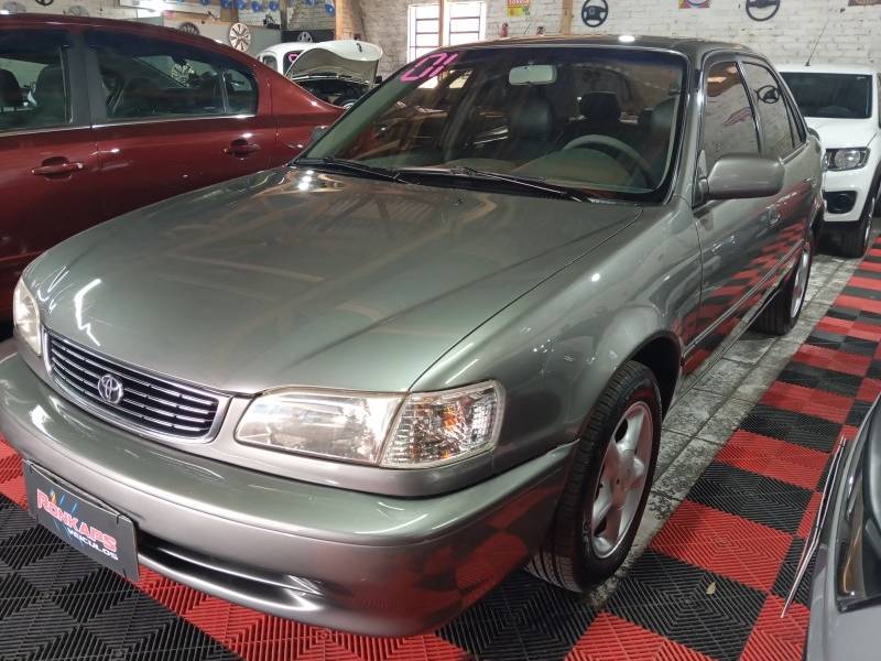 TOYOTA - COROLLA - 2001/2001 - Cinza - R$ 29.900,00