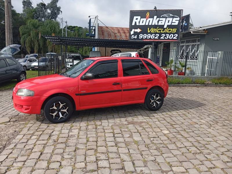VOLKSWAGEN - GOL - 2011/2011 - Vermelha - R$ 23.900,00