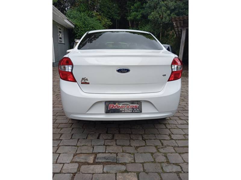 FORD - KA + - 2016/2016 - Branca - R$ 44.900,00