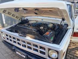 FORD - F-100 - 1974/1974 - Branca - R$ 39.900,00