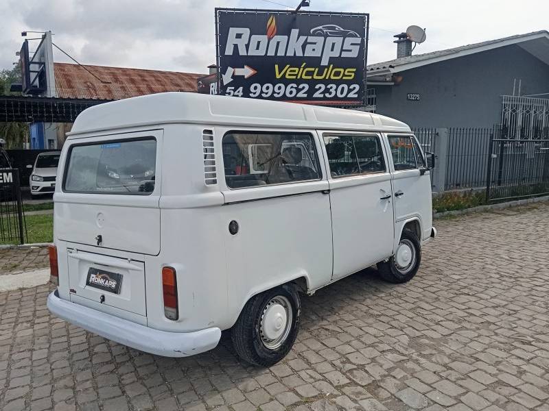 VOLKSWAGEN - KOMBI - 2000/2000 - Branca - R$ 29.900,00