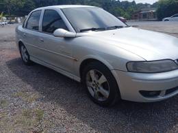 CHEVROLET - VECTRA - 2002/2002 - Prata - R$ 1,00