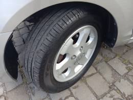 KIA MOTORS - PICANTO - 2011/2011 - Prata - R$ 29.900,00