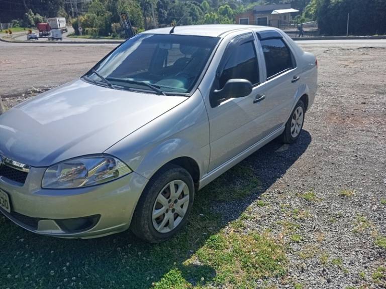 FIAT - SIENA - 2014/2014 - Prata - Sob Consulta