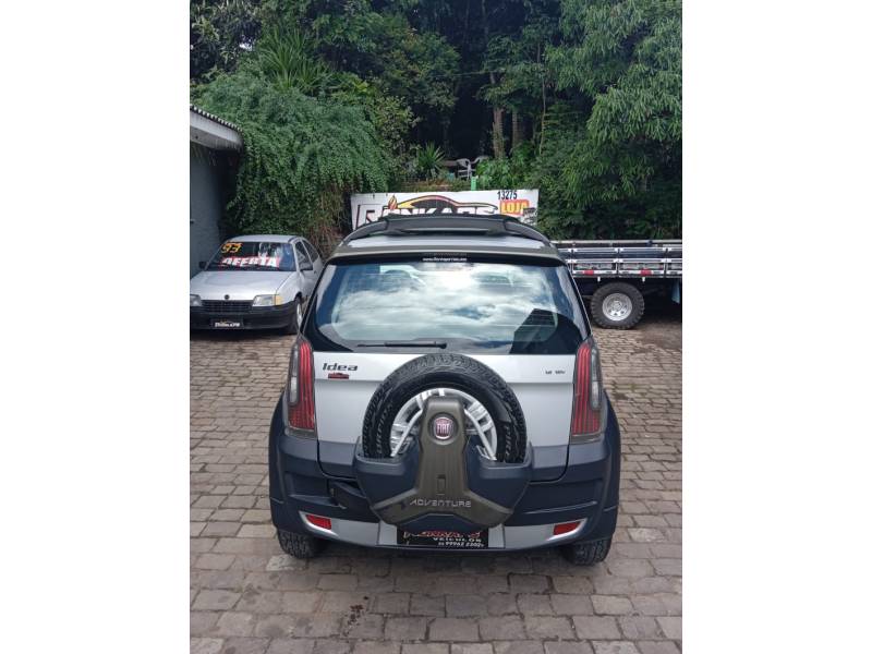 FIAT - IDEA - 2012/2012 - Prata - R$ 35.900,00