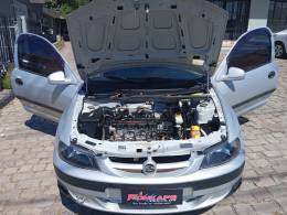 CHEVROLET - CELTA - 2002/2002 - Prata - R$ 18.900,00