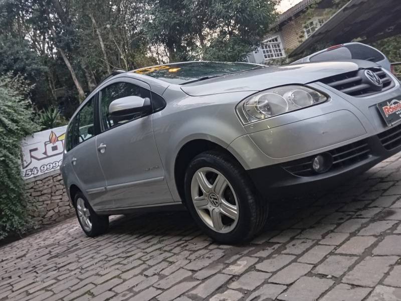 VOLKSWAGEN - SPACEFOX - 2008/2008 - Prata - R$ 32.900,00