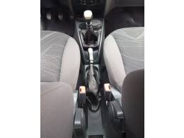 FIAT - SIENA - 2014/2014 - Vermelha - R$ 37.900,00