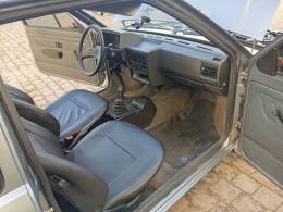 VOLKSWAGEN - VOYAGE - 1995/1995 - Cinza - Sob Consulta