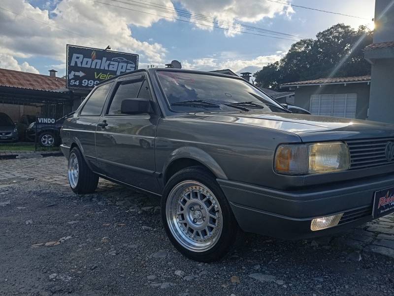 VOLKSWAGEN - VOYAGE - 1995/1995 - Cinza - Sob Consulta