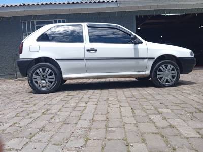 VOLKSWAGEN - GOL - 1999/1999 - Branca - R$ 15.900,00