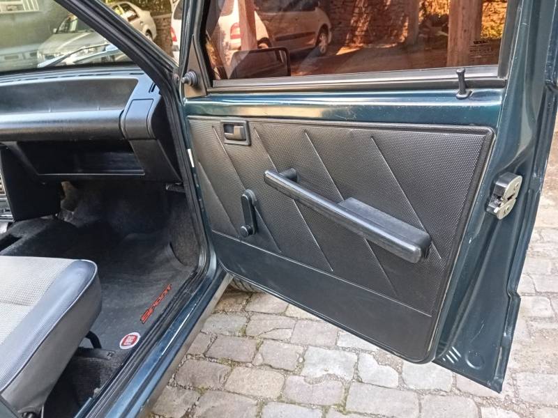 FIAT - UNO - 1994/1994 - Verde - R$ 13.900,00