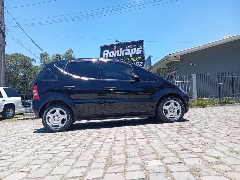 MERCEDES-BENZ - CLASSE A - 2004/2004 - Preta - R$ 19.900,00