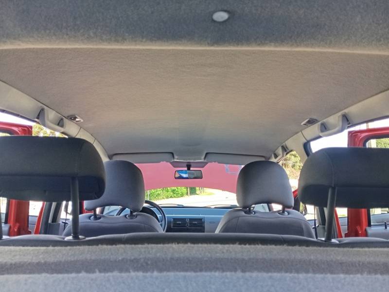 VOLKSWAGEN - SPACEFOX - 2010/2010 - Vermelha - R$ 34.900,00