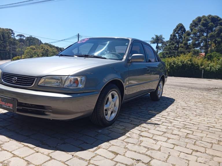 TOYOTA - COROLLA - 2001/2001 - Cinza - R$ 29.900,00