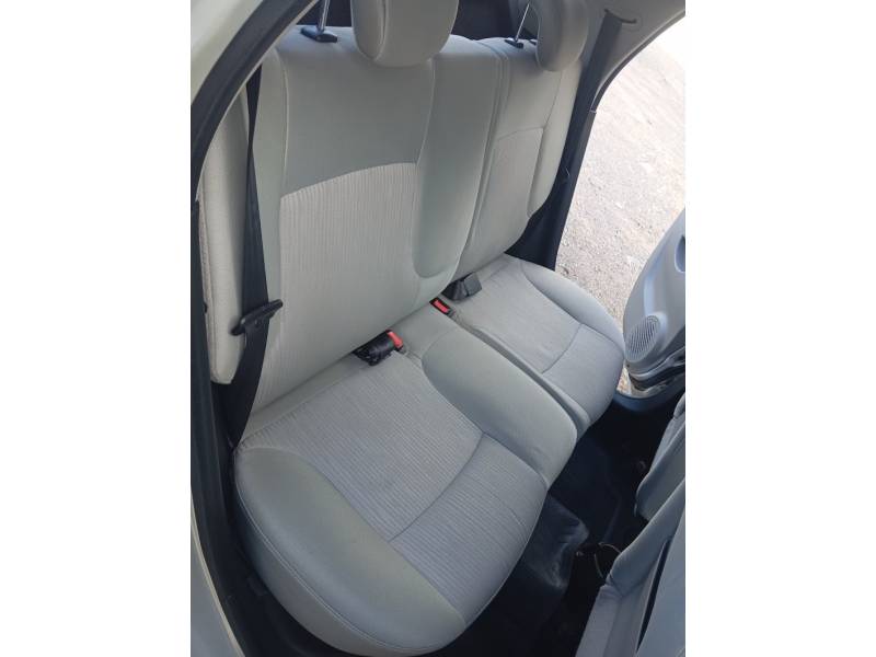 KIA MOTORS - PICANTO - 2011/2011 - Prata - R$ 28.900,00