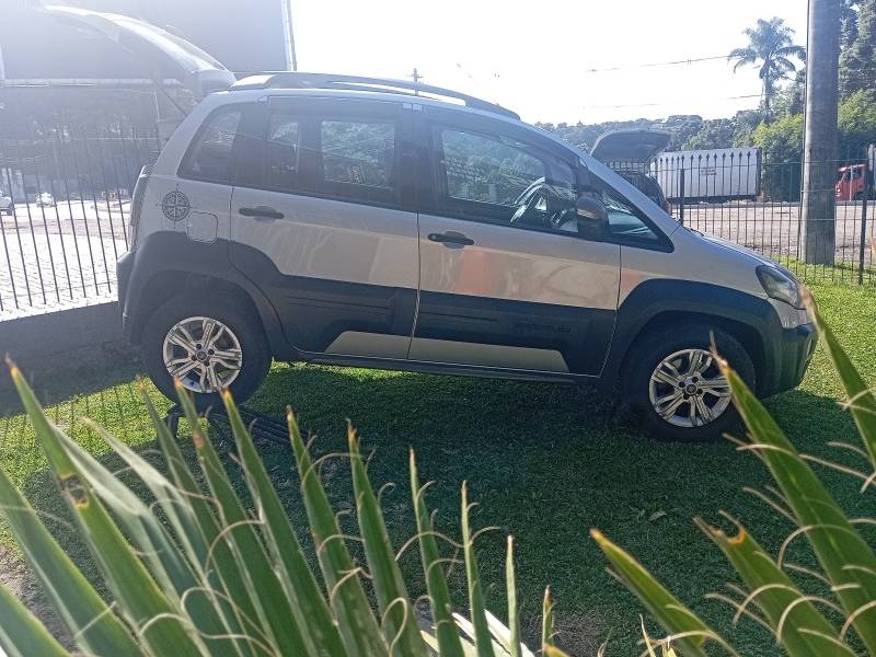 FIAT - IDEA - 2012/2012 - Prata - R$ 35.900,00