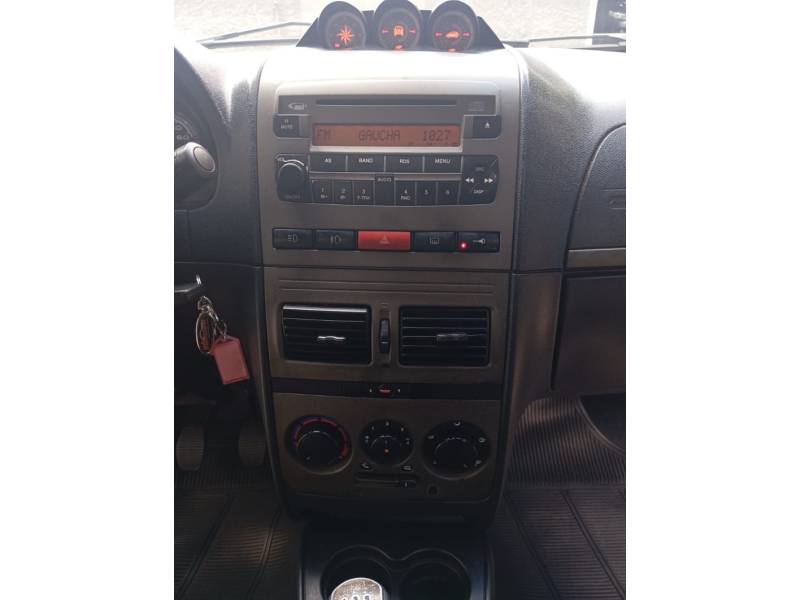 FIAT - IDEA - 2012/2012 - Prata - R$ 35.900,00