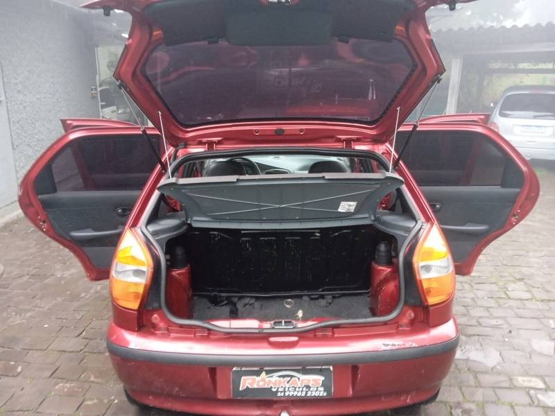 FIAT - PALIO - 2006/2006 - Vermelha - R$ 15.900,00