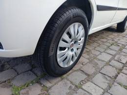 FIAT - PALIO - 2015/2015 - Branca - R$ 33.900,00