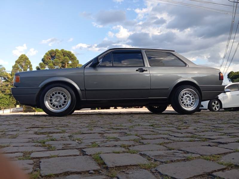 VOLKSWAGEN - VOYAGE - 1995/1995 - Cinza - Sob Consulta