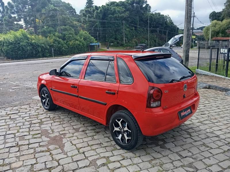 VOLKSWAGEN - GOL - 2011/2011 - Vermelha - R$ 23.900,00