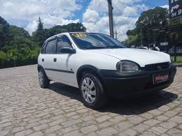CHEVROLET - CORSA - 1996/1996 - Branca - R$ 18.900,00