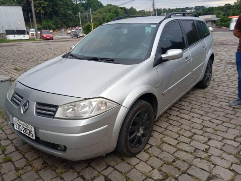 RENAULT - MÉGANE - 2013/2013 - Prata - Sob Consulta