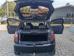 CHEVROLET - CELTA - 2012/2012 - Preta - R$ 23.900,00