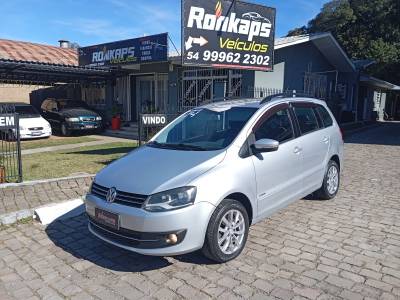 VOLKSWAGEN - SPACEFOX - 2014/2014 - Prata - R$ 46.900,00