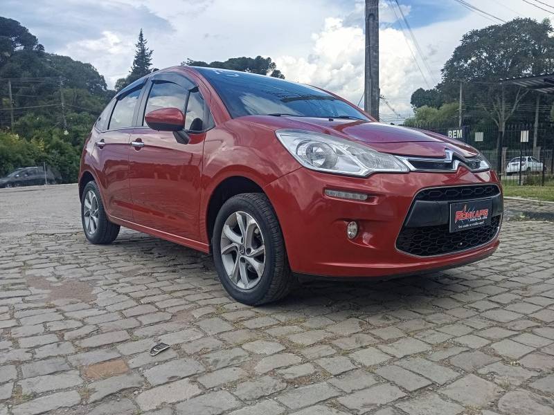 CITROËN - C3 - 2015/2015 - Vermelha - R$ 42.900,00
