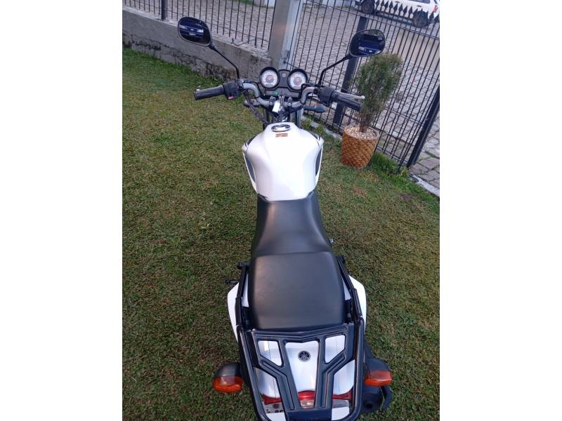 YAMAHA - YBR - 2016/2016 - Branca - R$ 11.900,00