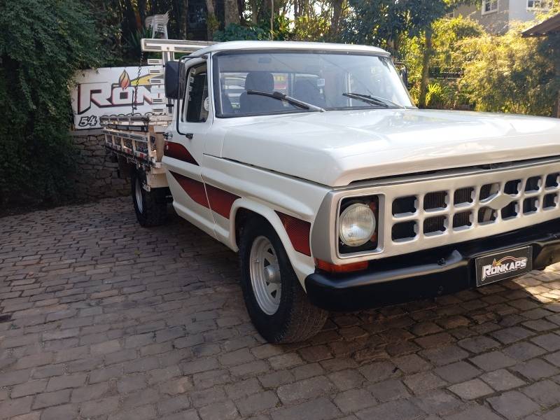 FORD - F-100 - 1974/1974 - Branca - R$ 39.900,00