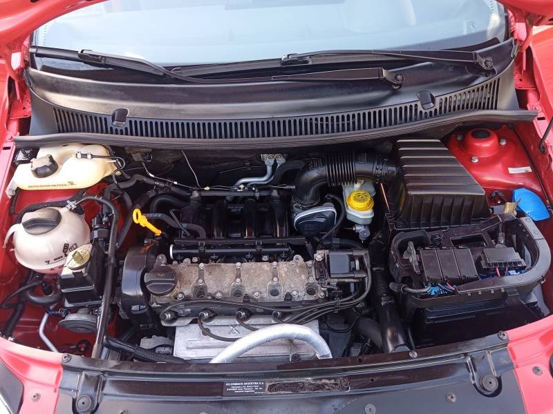 VOLKSWAGEN - SPACEFOX - 2010/2010 - Vermelha - R$ 34.900,00