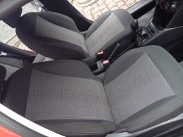 PEUGEOT - 208 - 2018/2018 - Vermelha - R$ 45.900,00