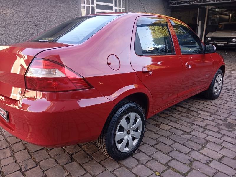 CHEVROLET - PRISMA - 2010/2010 - Vermelha - R$ 29.900,00