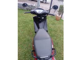 HONDA - BIZ 125 - 2012/2012 - Vermelha - R$ 12.900,00