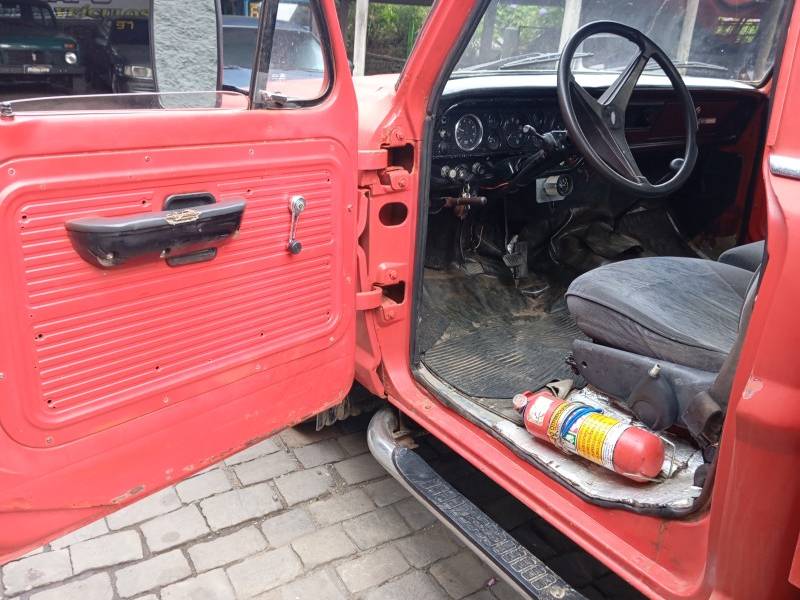 FORD - F-4000 - 1980/1980 - Vermelha - R$ 59.900,00