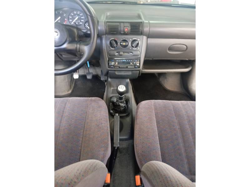 CHEVROLET - CORSA - 1996/1996 - Branca - R$ 18.900,00